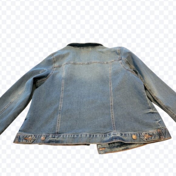 Time and Tru Blue Jean Denim Jacket - Picture 4 of 11